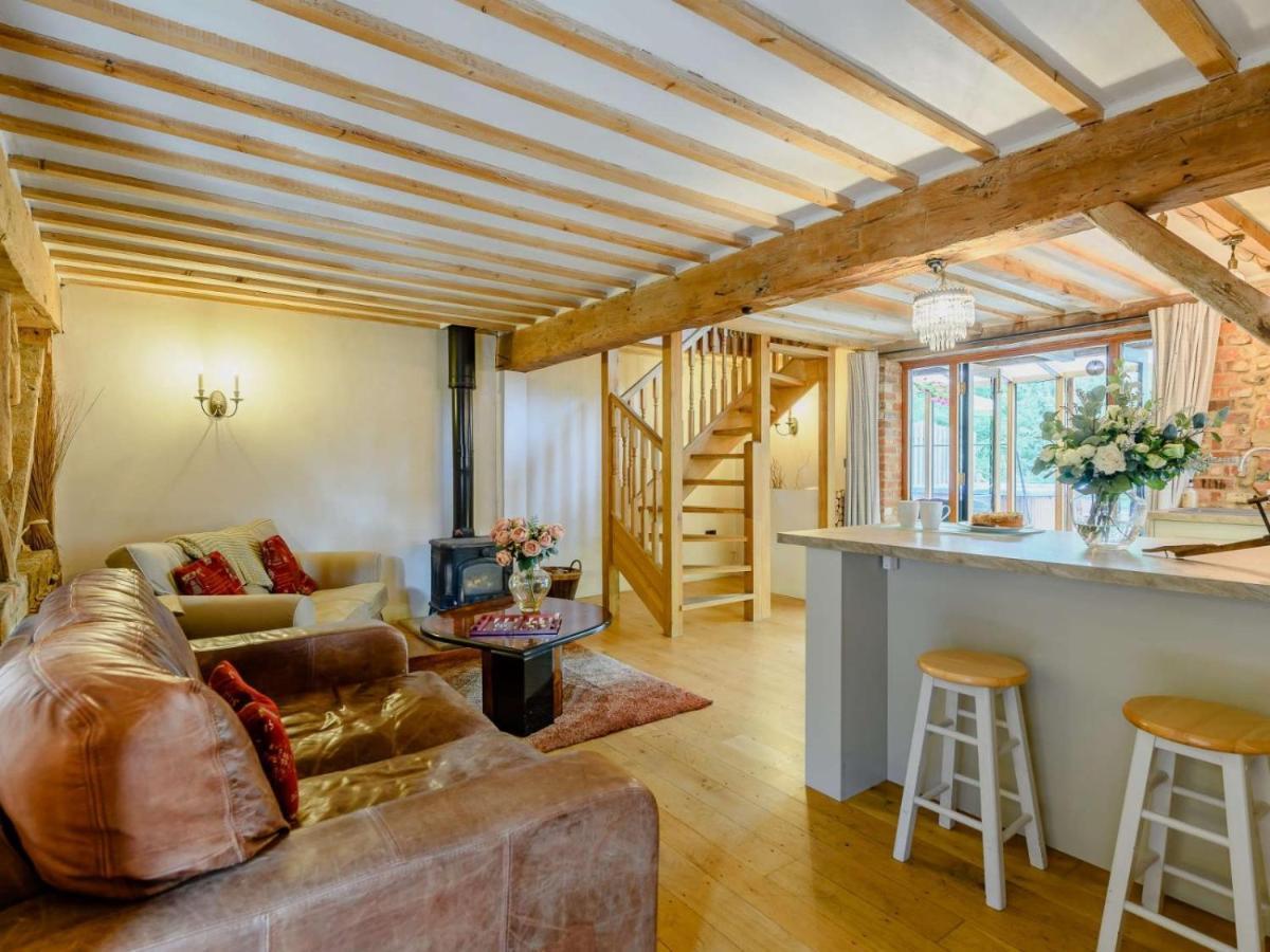 16Th Century Cartlodge With Private Hot Tub Diss Buitenkant foto